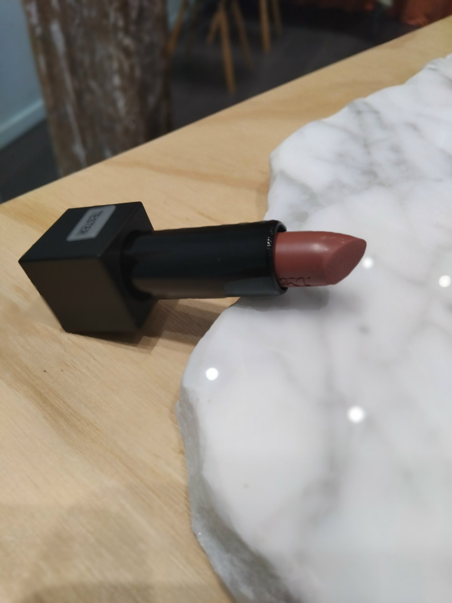 Velvetly Matt Lipstick DELFY