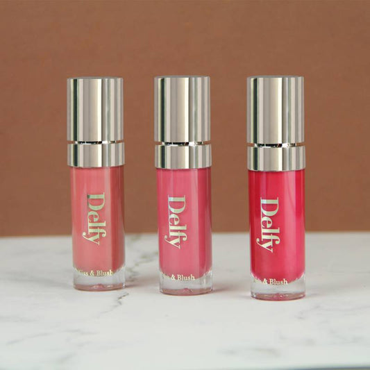 Kiss & Blush- Delfy